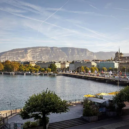 The Ritz-Carlton Hotel De La Paix, Geneva-2